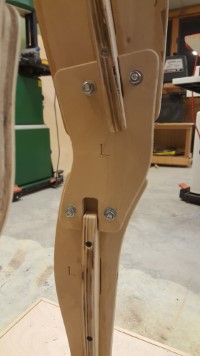 breakdown steel and wood stand for a Pisan half armor